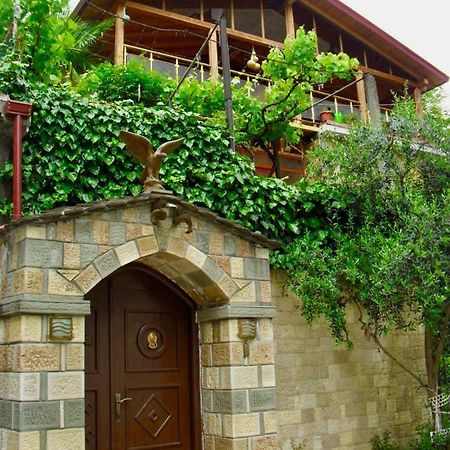Alimeti Guesthouse Berat Zewnętrze zdjęcie