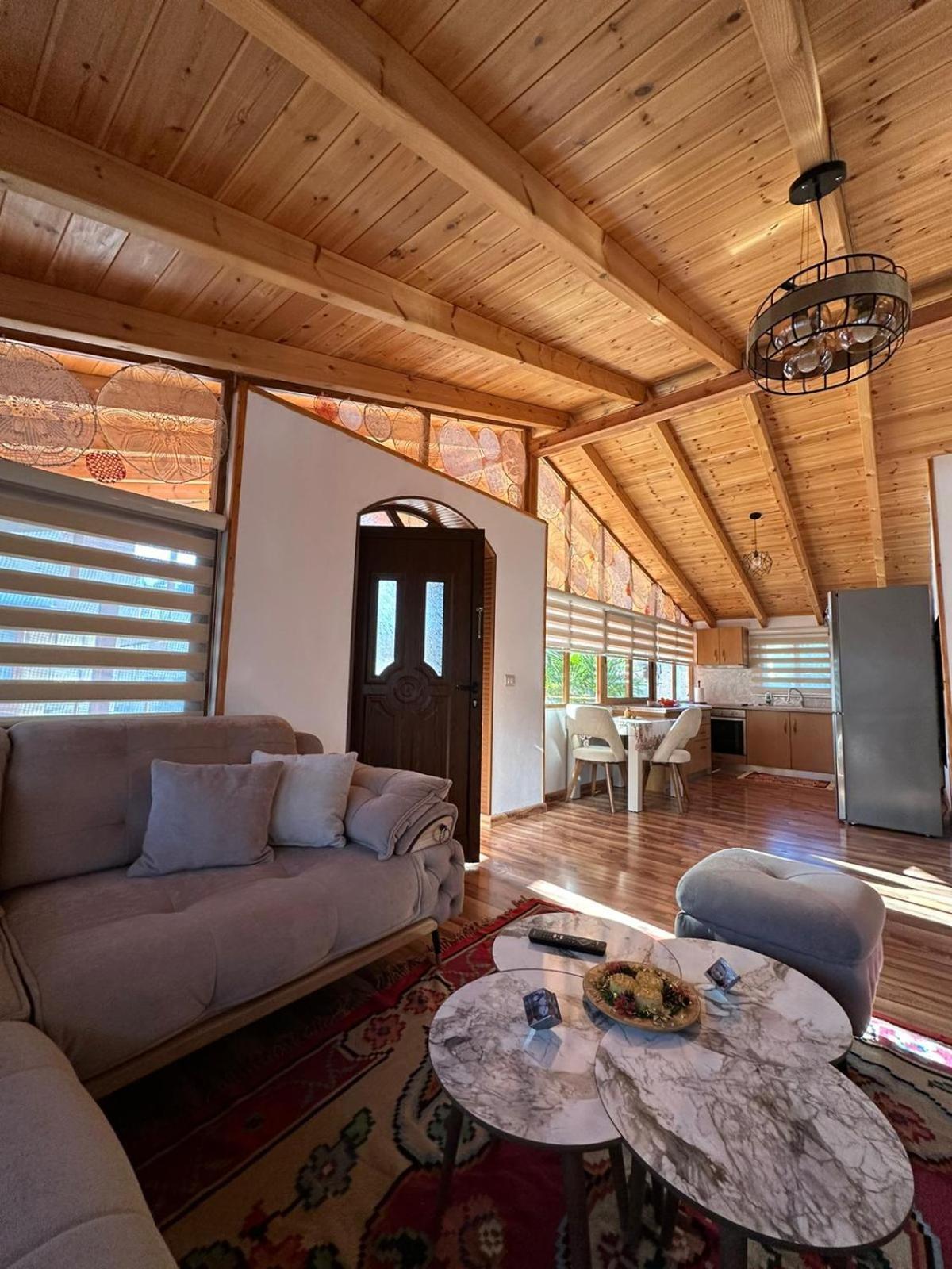 Alimeti Guesthouse Berat Zewnętrze zdjęcie